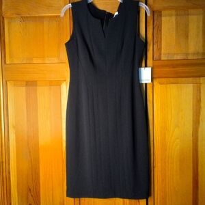 Calvin Klein NWT Little Black Dress Sheath Notch Neck Vertical Darts Size 6 $89